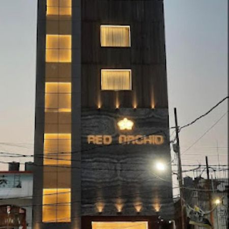 Red Orchid Hotel Kānpur Exterior foto